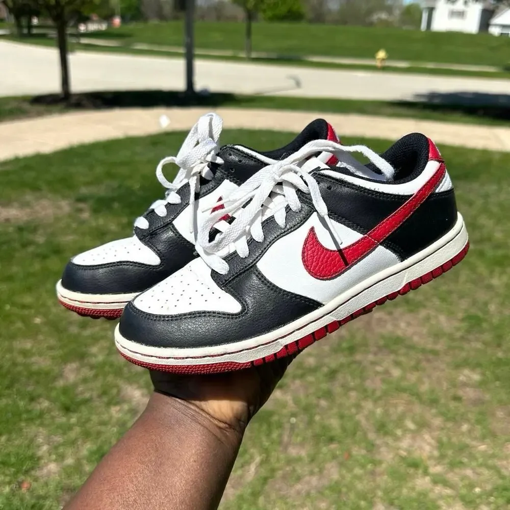 Nike Dunk Low Golf‎ Athletic Shoes Size 4Y Black White University Red